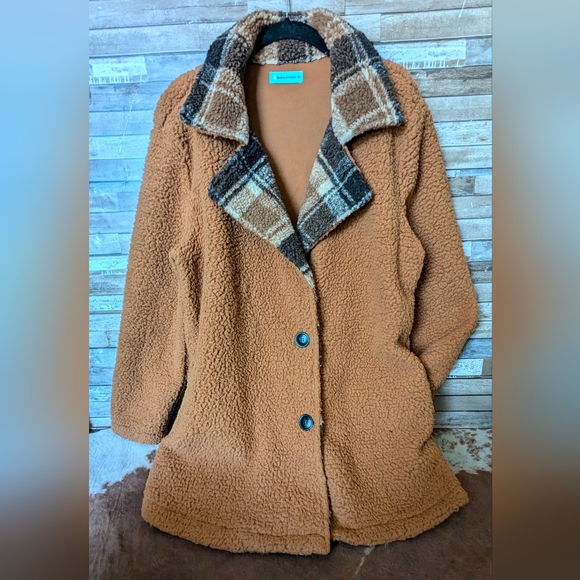 Sunshine & Rodeos Sherpa Teddy Jacket With Plaid Detailing - Picture 1 of 15